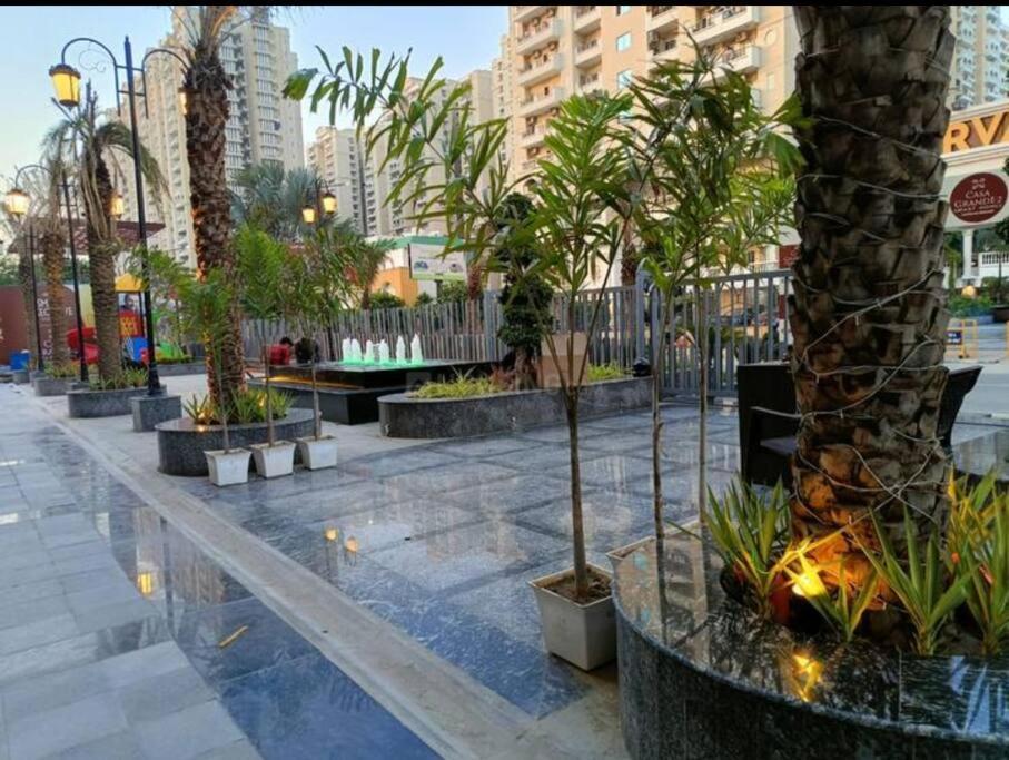 Ferienwohnung Ats Grand Casa 02 Greater Noida Exterior foto